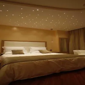 https://villa-esperia.sicilyhotelsitaly.net